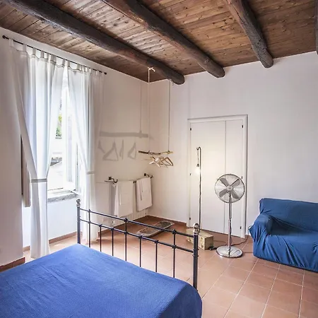 The Church 5* Naples