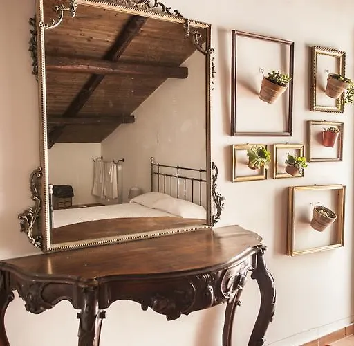 Nocleg ze śniadaniem The Church 5*