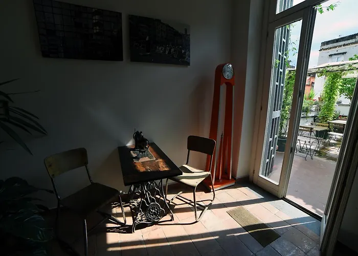 The Church Nocleg ze śniadaniem Neapol