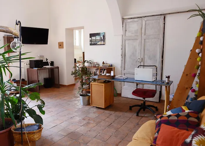 The Church 5* Neapol