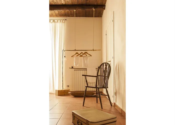 The Church Nocleg ze śniadaniem