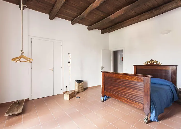 Nocleg ze śniadaniem The Church 5*