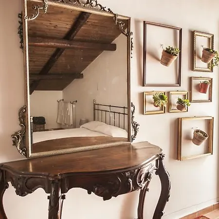 فندق مبيت وإفطار The Church 5*