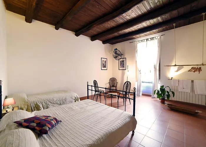 Bed & Breakfast The Church